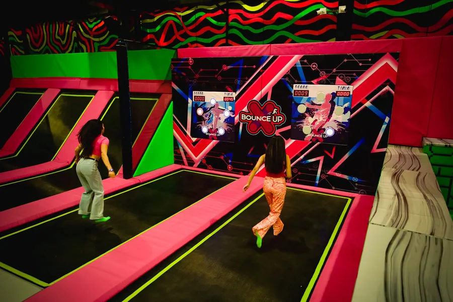 Trampoline arena action